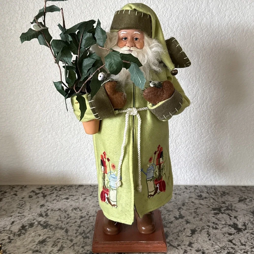 SANTA Christmas Figure Spring Time 21 INCHES TALL Bird Lover Bird Watcher Nature